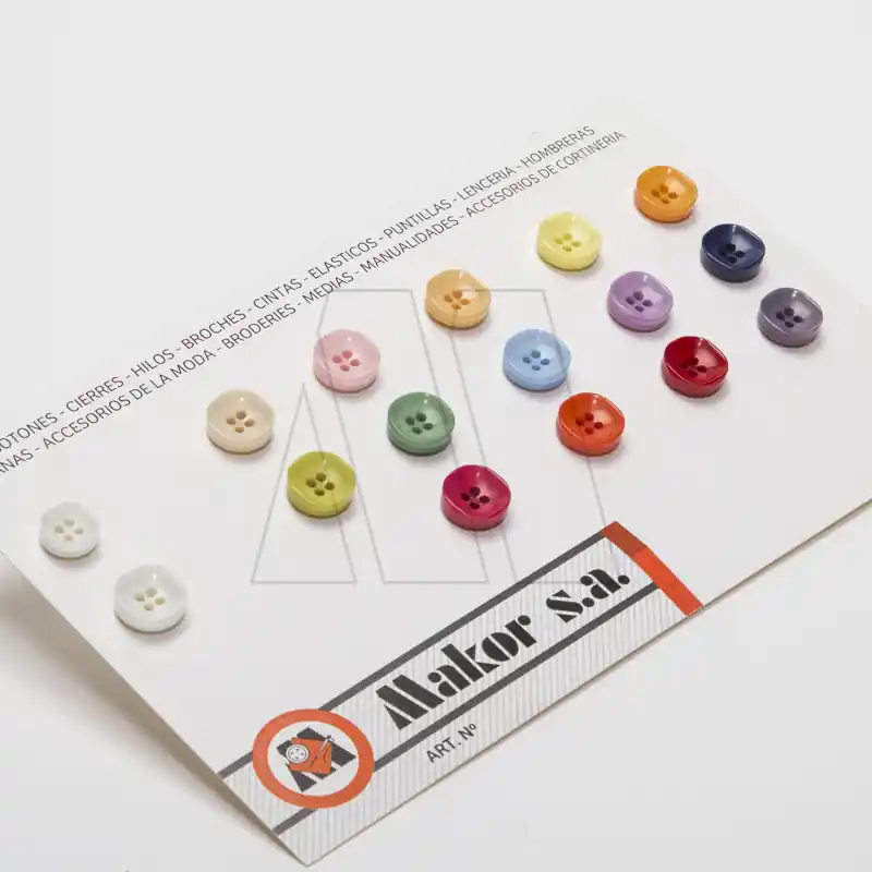 BOTON POLIESTER CUADRADO PERSPECTIVA T24