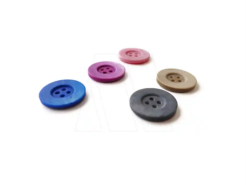BOTON POLIESTER NUBE T 24 417.1