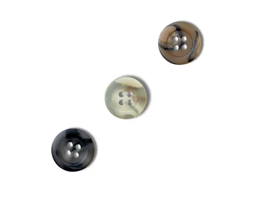 BOTON POLIESTER SIENNA MATE T28