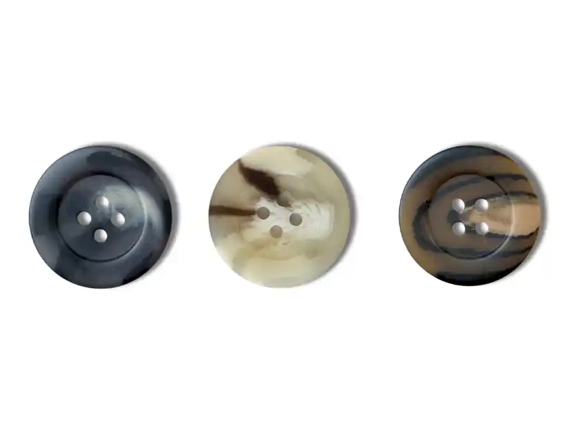 BOTON POLIESTER SIENNA MATE T44