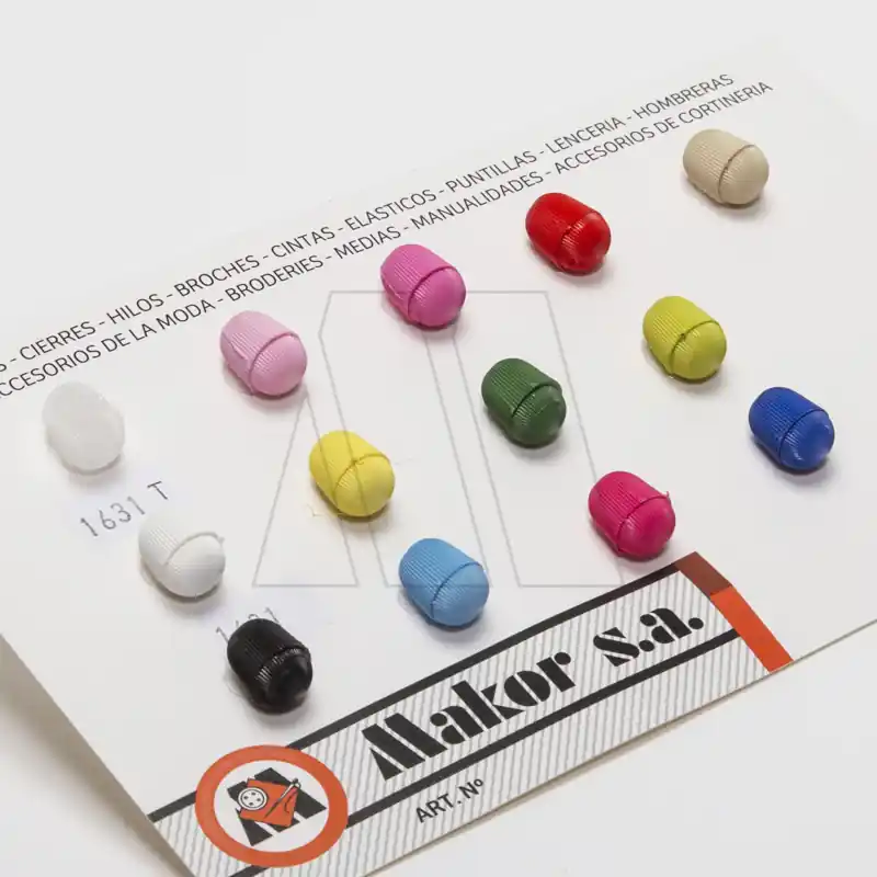 TERMINAL DE CORDON NYLON CON TAPA 1631