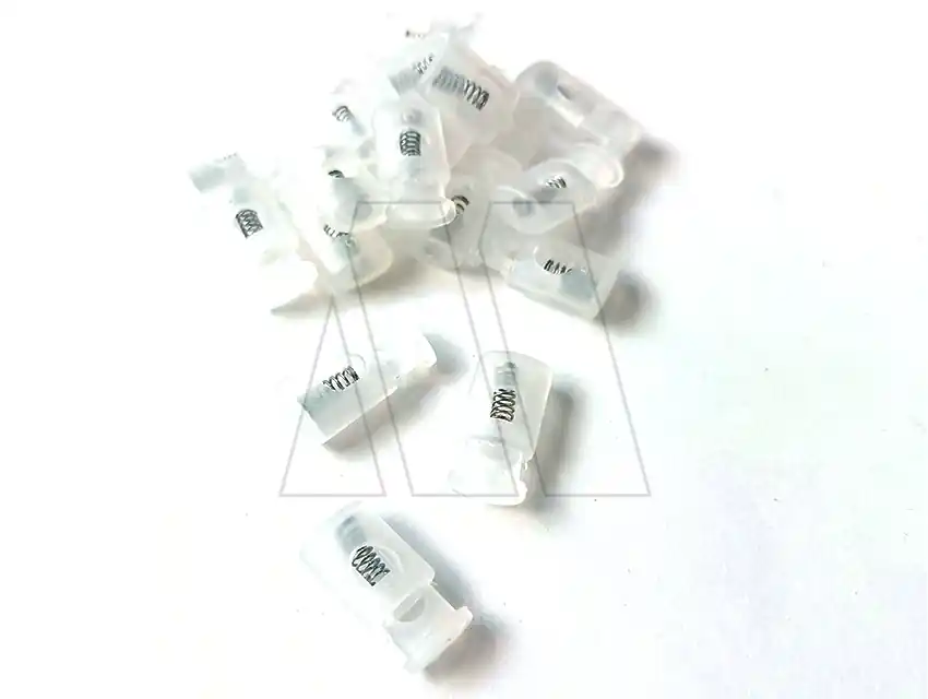 TANCA DE NYLON OVALADA CHICA TRANSPARENTE CON RESORTE 1689T
