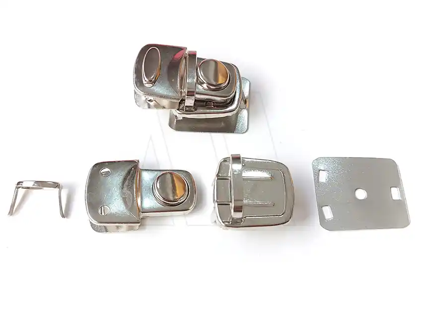 CERRADURA PLATA PASE 20 X 12UN 2613