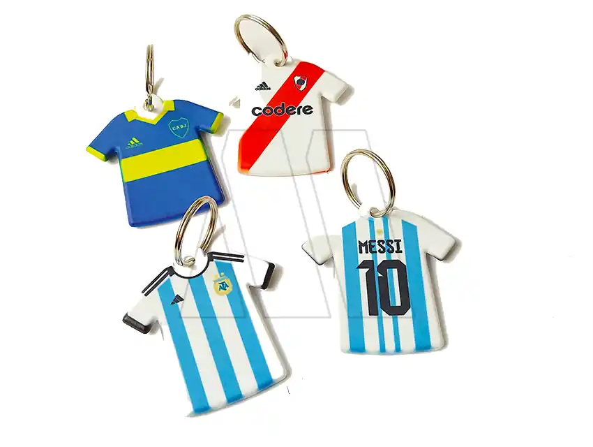 LLAVERO SUBLIMADO SURTIDO CAMISETA ARGENTINA - RIVER - BOCA X 4UN 2561S