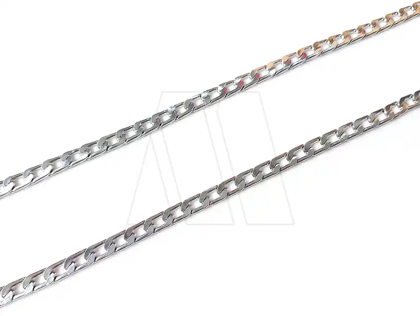 CADENA PLATEADA PARA MANUALIDADES 5MM X 3MM X 5MTS