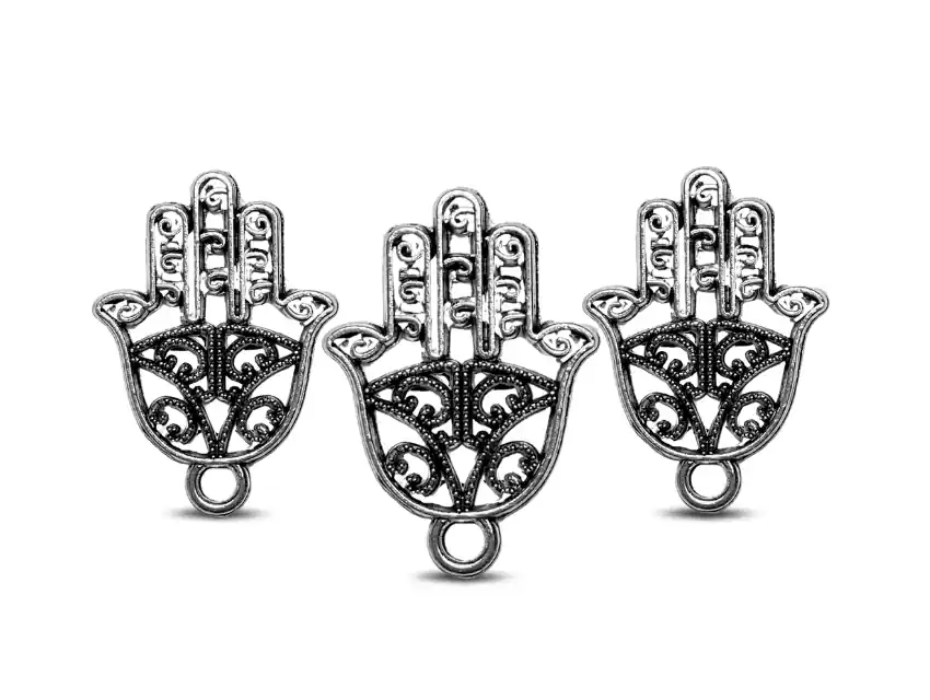 DIJE METALICO NIQUEL MANO FATIMA 1,5CM X 2CM X 50GRS 64UN APROX  2666.M12