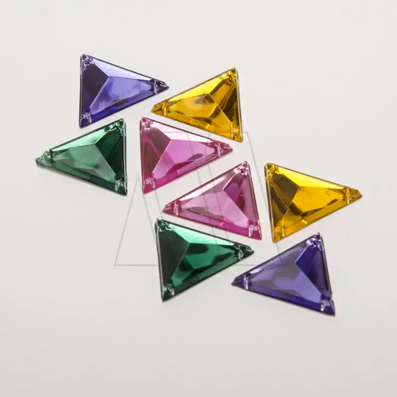 GEMA ACRILICA TRIANGULO FACETADO X 10UN 6741