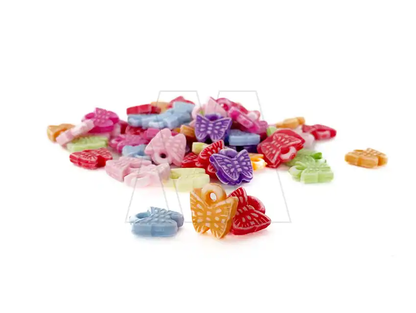 CUENTAS DE PLASTICO MARIPOSAS 10MM X 10MM X 125GRS 8950.M31