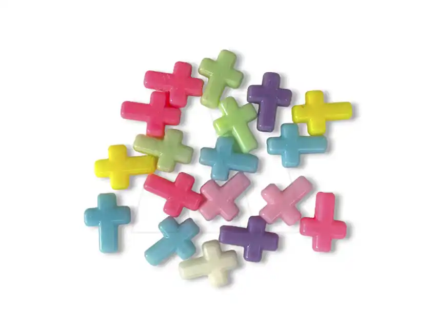 CUENTAS DE PLASTICO CRUCES 15MM X 12MM X 125GRS  8950.M60