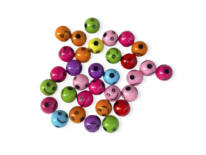 CUENTAS DE PLASTICO REDONDAS CARITAS FELICES 10MM X 125GR 8950.M64