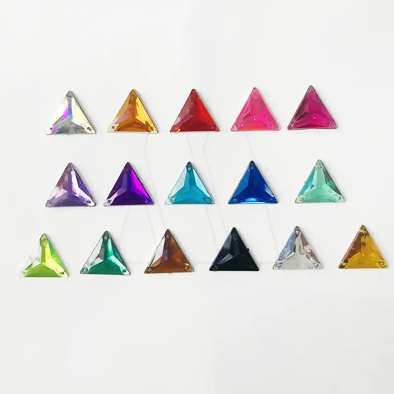 GEMA ACRILICA FACETADA TRIANGULO 24MM X 24MM X 100UN 9506.2