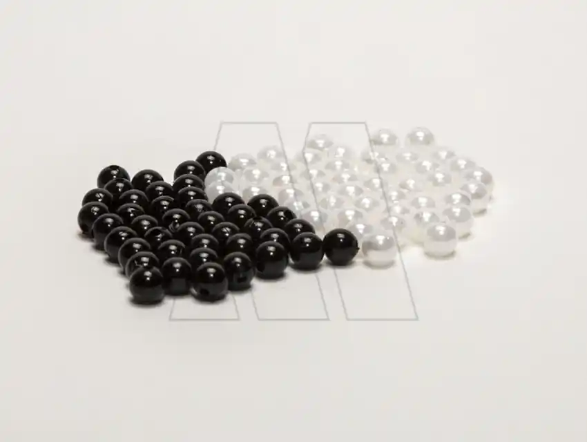 PERLAS BLANCAS-NEGRAS NRO 4 X 8GRS 2005.4