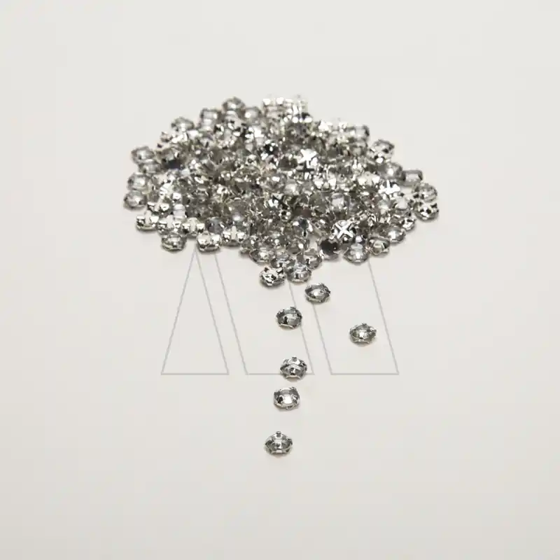STRASS P/COSER BASE METALICA Nº16 4MM X 200UN 1260.1