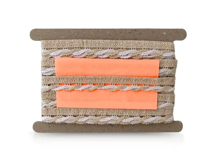 PUNTILLA ALGODON NATURAL CON BLANCO BOLILLO 2 CM X 9,14 MTS