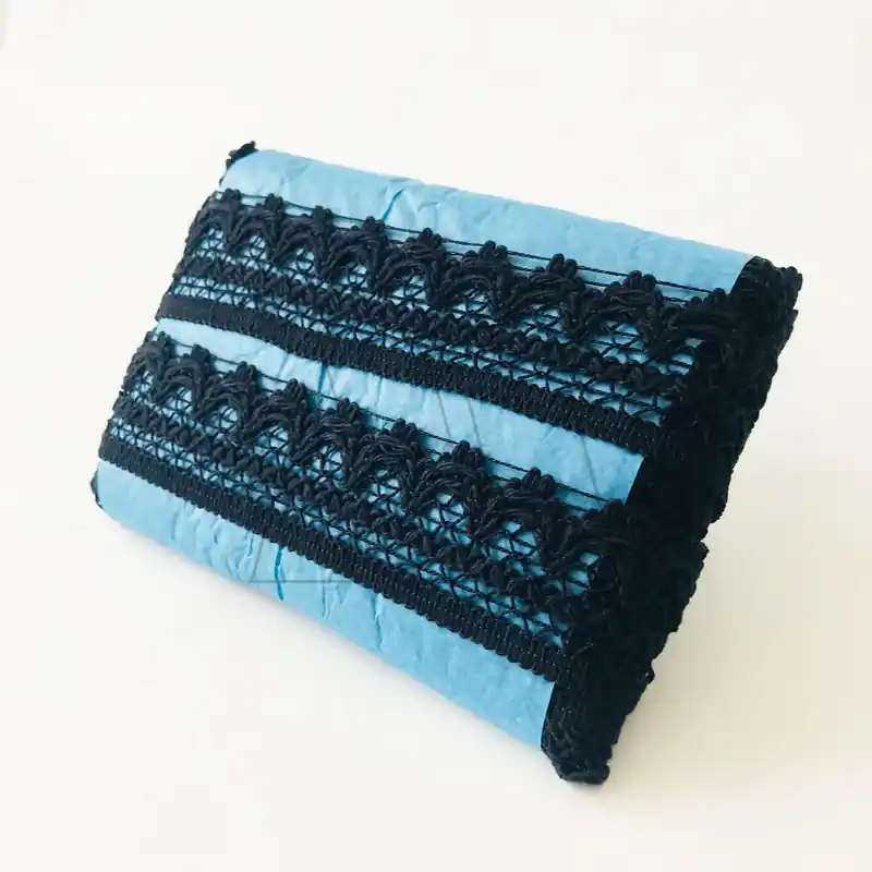 PUNTILLA ALGODON NEGRA ST 4 CM X 12 MTS 2952C