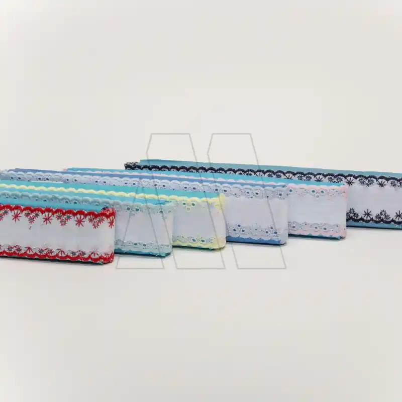 BRODERIE BATISTA BORDES COLOR 3 CM X 13,7 MTS 1382
