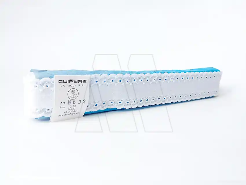 BRODERIE BATISTA 3 CM X 13,7 MTS 1391