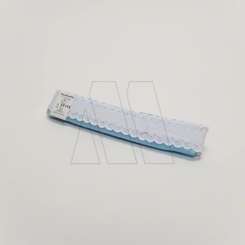 BRODERIE BATISTA 3 CM X 13,7 MTS 1470