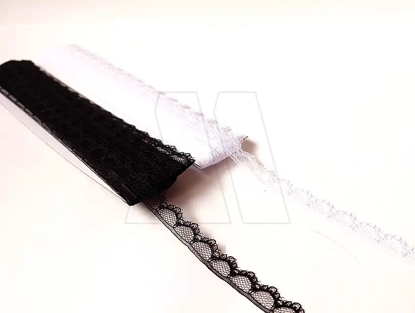 PUNTILLA NYLON 1 CM X 18,28 MTS 10025