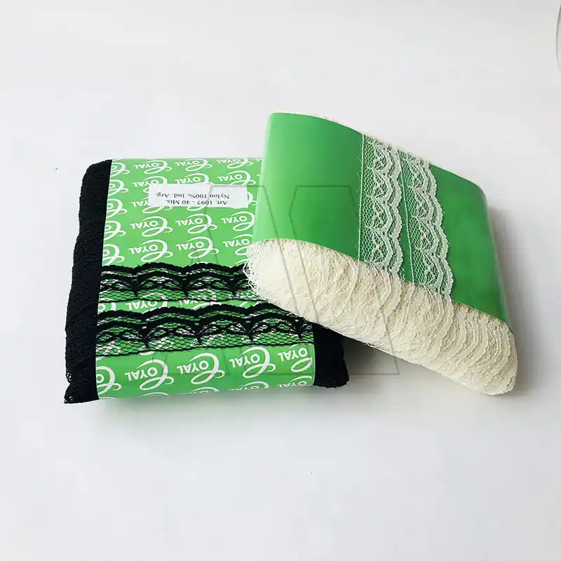 PUNTILLA NYLON NEGRO-HUESO 2CM X 40 MTS