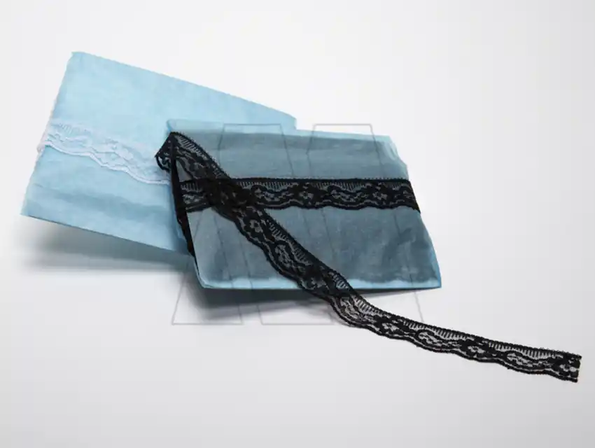 PUNTILLA NYLON 2 CM X 20 MTS 2055