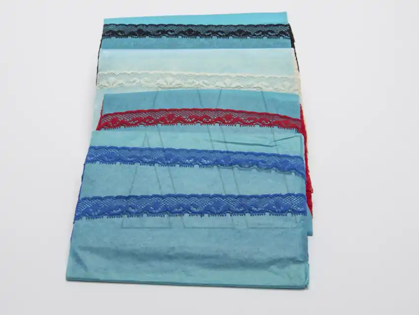 PUNTILLA NYLON 1,5 CM X 20 MTS 2069